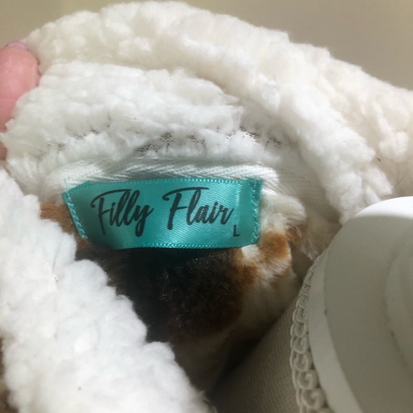 Cow-Print Pullover Faux-Fur Sherpa Quarter-Zip Pullover - Picture 5 of 5